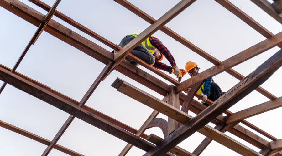 Professional residential roofers in Tuscola, IL